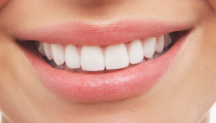 denti bianchi: tre marche consigliate dagli esperti
