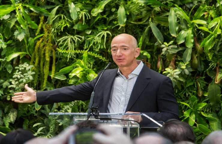 Jeff Bezos, una delle persone più ricche al mondo