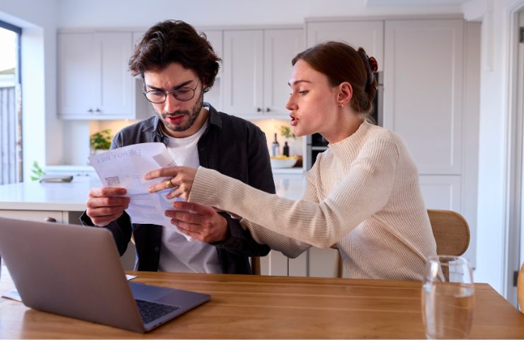 Coppia di fidanzati sceglie il Servizio elettrico nazionale