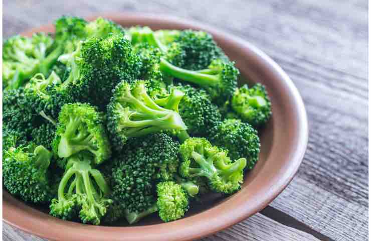 Broccoli già tagliati, non avvicinarti neanche al supermercato 