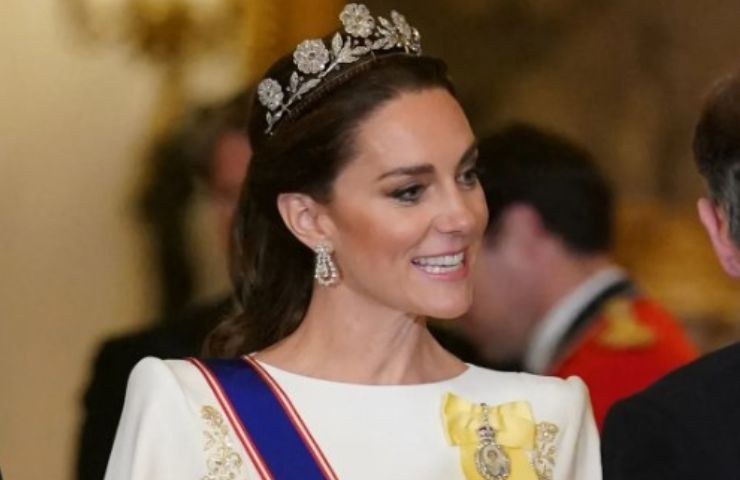 Kate Middleton continua a lottare contro le sue condizioni di salute