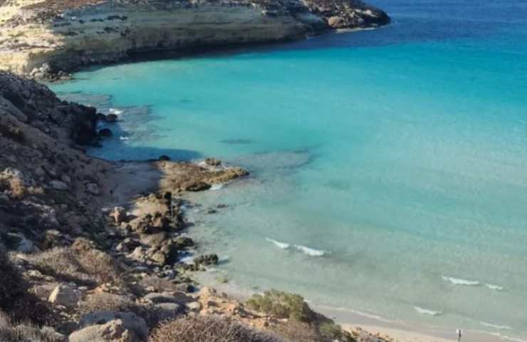 seconda spiaggia più bella mondo italia turisti