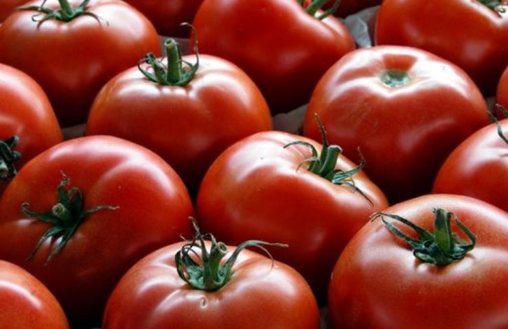 Succo di pomodoro colazione benefici