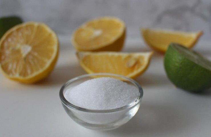 acido citrico e limoni